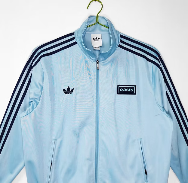 Jaqueta Oasis x Adidas Sky Blue 25