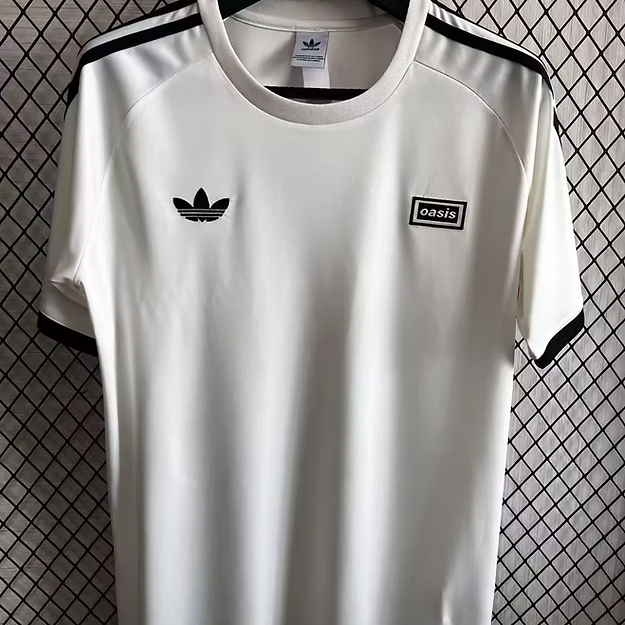 Camisa Oasis x Adidas Tee White 25
