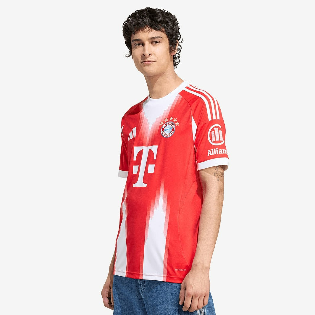 Camisa Bayern de Munique I 2025/26 Masculina