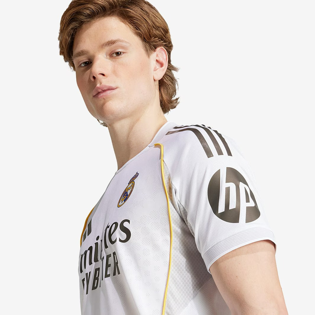 Camisa Real Madrid I 2025/26 Jogador